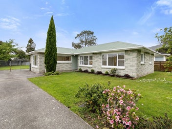 25 Rimu Street, Waikanae