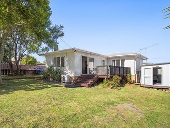 12 Montgomery Avenue, Pukekohe, Pukekohe