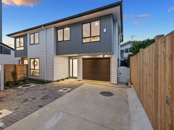 42C Takutai Avenue, Half Moon Bay, Auckland