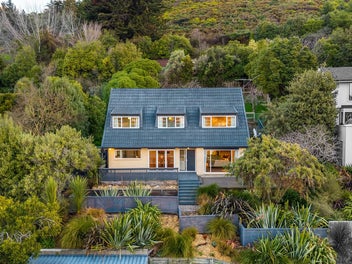 70 Landsdowne Terrace, Cashmere, Christchurch