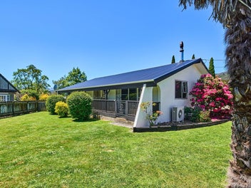 33 MacLaren Street, Maymorn, Upper Hutt