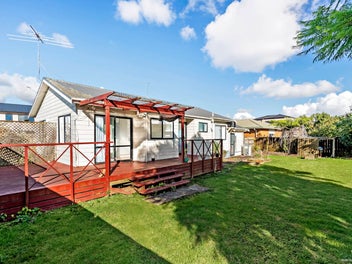 1/249 Puhinui Road, Papatoetoe, Auckland