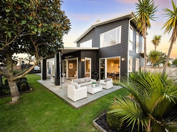39 Kittiwake Drive, Schnapper Rock, Auckland
