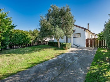 27A Hollis Road, Paraparaumu Beach, Paraparaumu