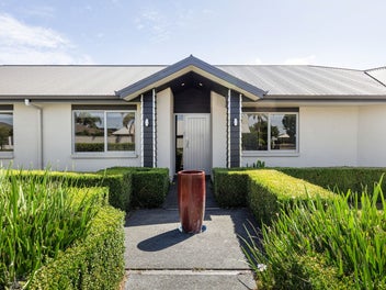 22 Moonlight Drive, Rototuna North, Hamilton