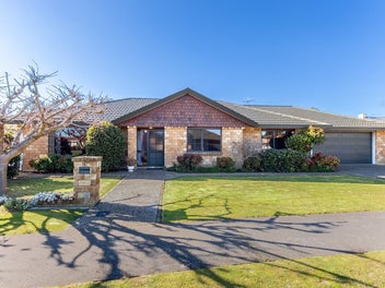 77 Guildford Drive, Paraparaumu, Paraparaumu