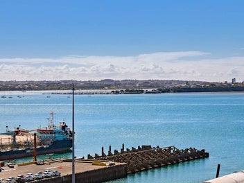 1102/18 Beach Road, Auckland Central, Auckland