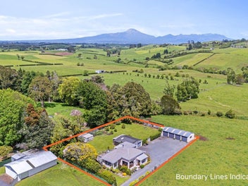 1038 Mountain Road, Waiongana
