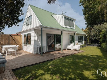 6B Canberra Place, Bellevue, Tauranga