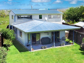 16 Coates Street, Westport, Westport