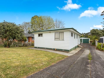 99 Riverpark Crescent, Henderson, Auckland