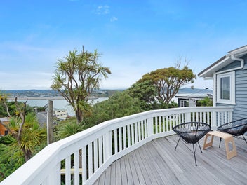105 View Road, Houghton Bay, Wellington