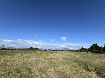 50 Aratika Drive, ARNOLD VALLEY