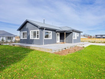 9C Lawrence Street, Otane