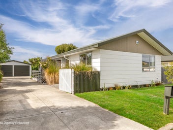 8 Peckham Lane, Woolston, Christchurch