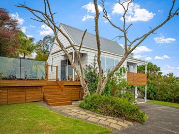6A D'Oyly Drive, Stanmore Bay, Whangaparaoa