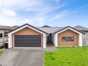 202 Pacific Drive, Fitzherbert, Palmerston North