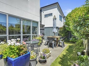 7 Longueval Lane, Broomfield, Christchurch