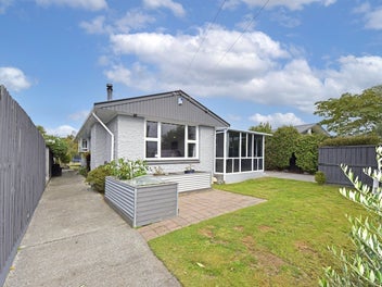 29 Reynolds Avenue, Bishopdale, Christchurch