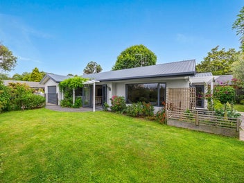77 Aranui Road, Mapua
