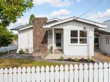 55 Graham Street, Hamilton East, Hamilton