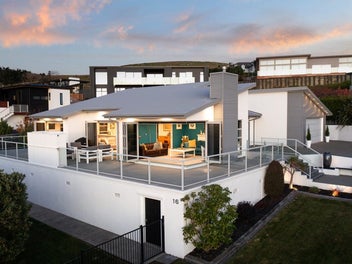 16 Quarry Hill Terrace, Kennedys Bush, Christchurch