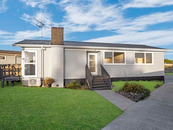 22 President Avenue, Papakura, Papakura