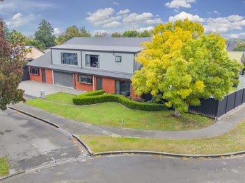 10 Pyatt Place, Redwood, Christchurch