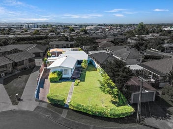 1 Sexton Place, Manurewa East, Auckland