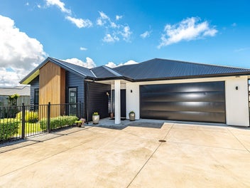 4 Simon Street, Tawhero, Whanganui