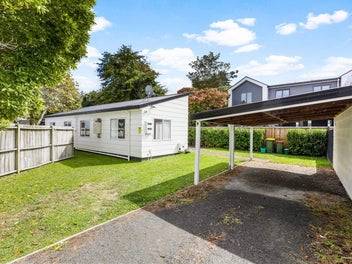 81C Cameron Road, Hamilton East, Hamilton