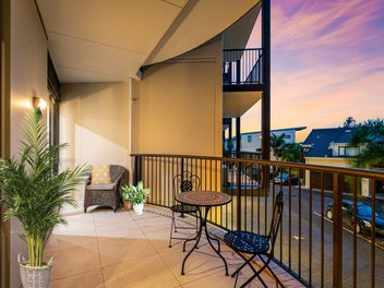 B 104/525 East Coast Road, Browns Bay, Auckland