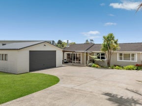75 Karaka Road, Beachlands, Auckland