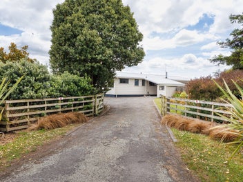 69 Reid Line, AORANGI, FEILDING