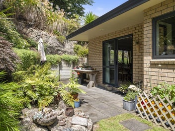 56 Aquarius Drive, Kawaha Point, Rotorua