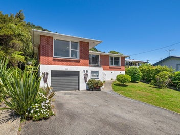 38 South Terrace, Picton