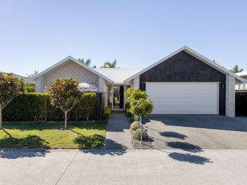 12 Kokihi Close, Papamoa Beach, Papamoa
