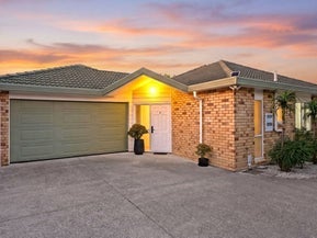 9 Wattle Road, Sunnyvale, Auckland