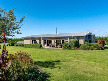 14 Whitcombe Place, Darfield, Darfield