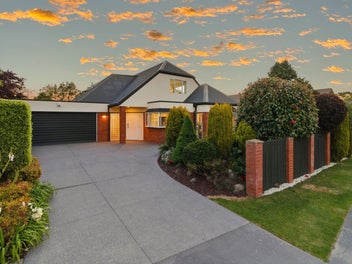 17 Greystoke Lane, Avonhead, Christchurch