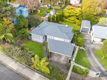 4 Coates Street, Tawa, Wellington