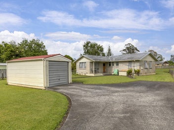 19 Caesar Roose Place, Huntly, Huntly