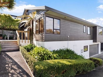2/16 Pleasant Road, Glen Eden, Auckland