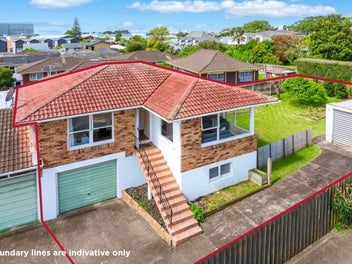 22A Shakespeare Road, Milford, Auckland