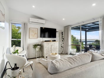 5/7 Balmain Road, Birkenhead, Auckland