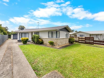 30 Joanna Place, Deanwell, Hamilton
