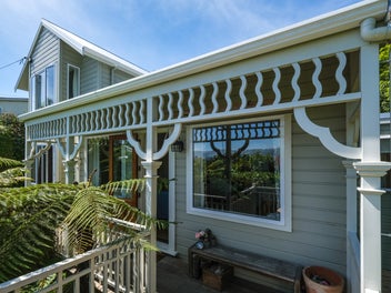 14 Moerangi Street, Broad Bay, Dunedin