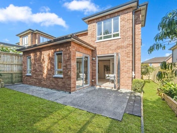 57 Fields Parade, Oteha, Auckland