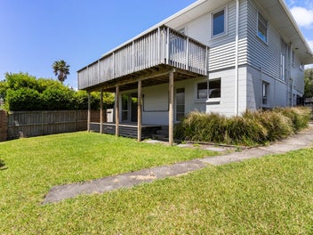 88 Aberdeen Road, Campbells Bay, Auckland