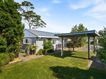 41 Meadowvale Rise, Titirangi, Auckland